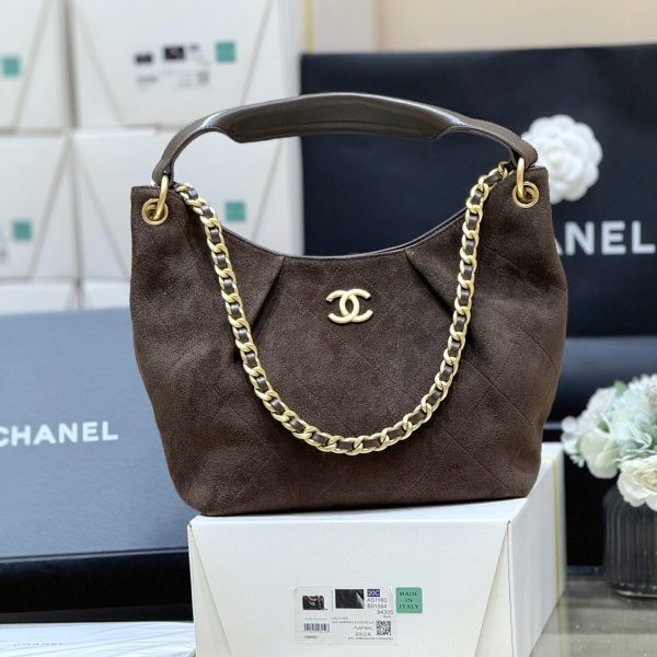 Chanel 26C Maxi Hobo marron — réplique
