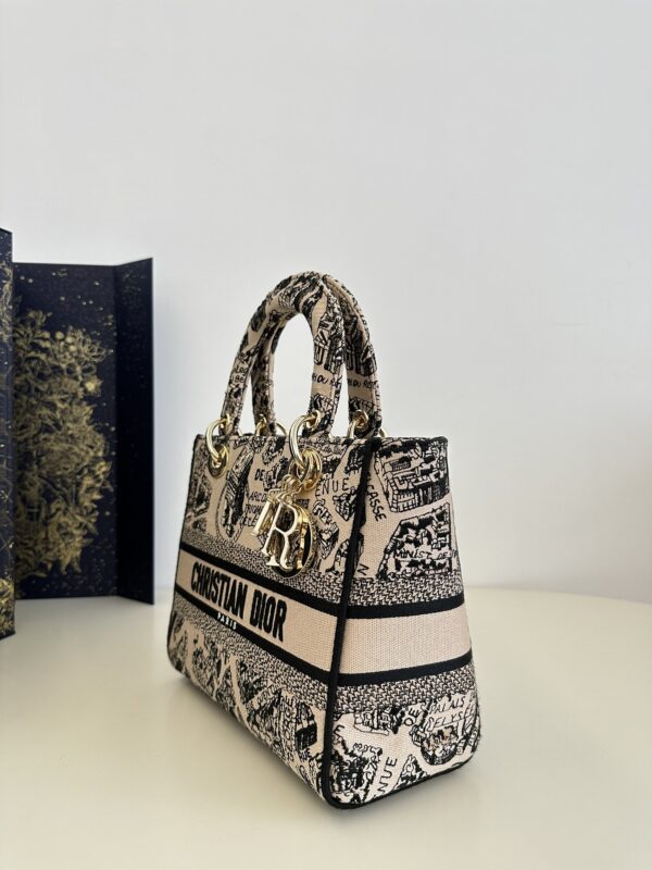 Lady Dior D-Lite Beige — réplique – Image 5