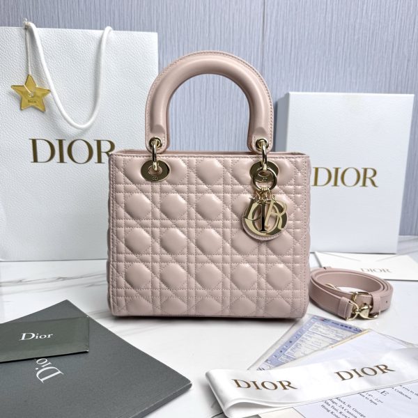Lady Dior sac moyen format — réplique