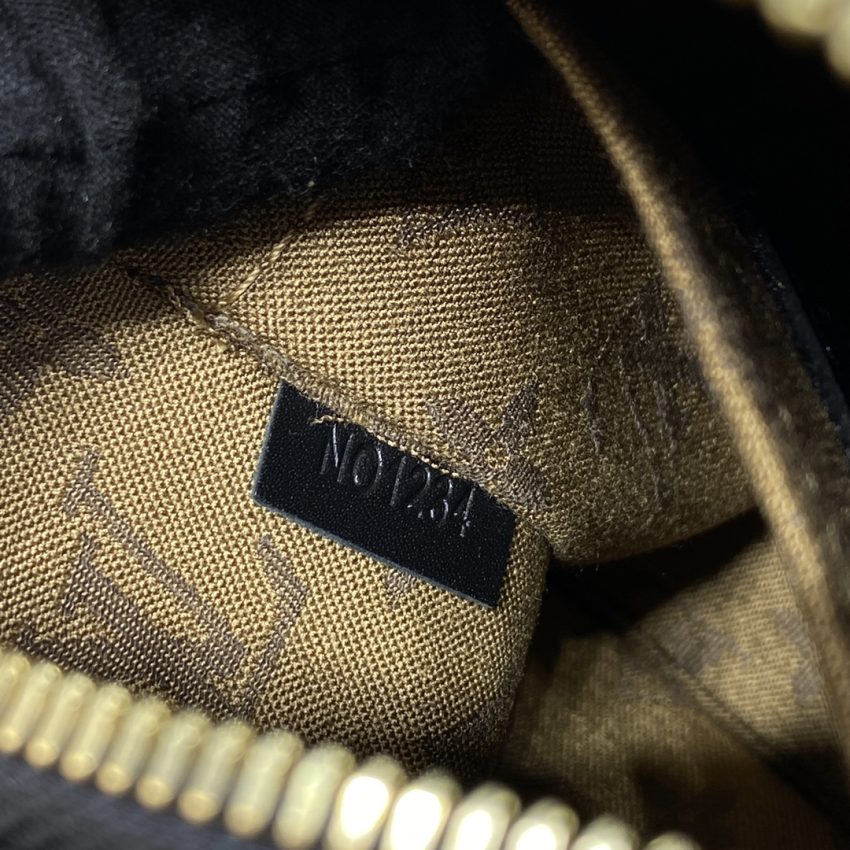 Louis Vuitton Alma sac à dos noir — réplique – Image 10