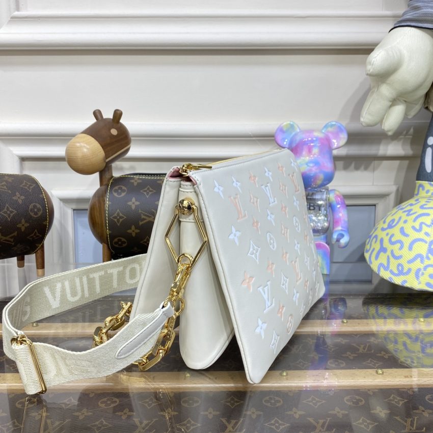 Louis Vuitton Coussin bleu clair — réplique – Image 3