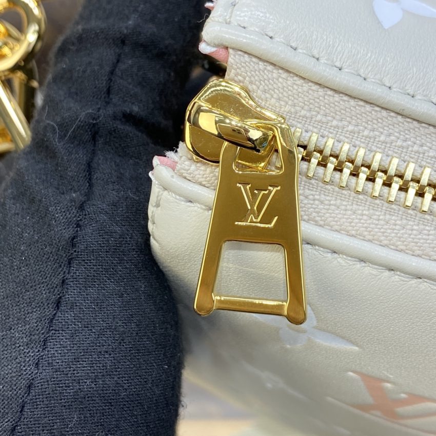Louis Vuitton Coussin bleu clair — réplique – Image 8