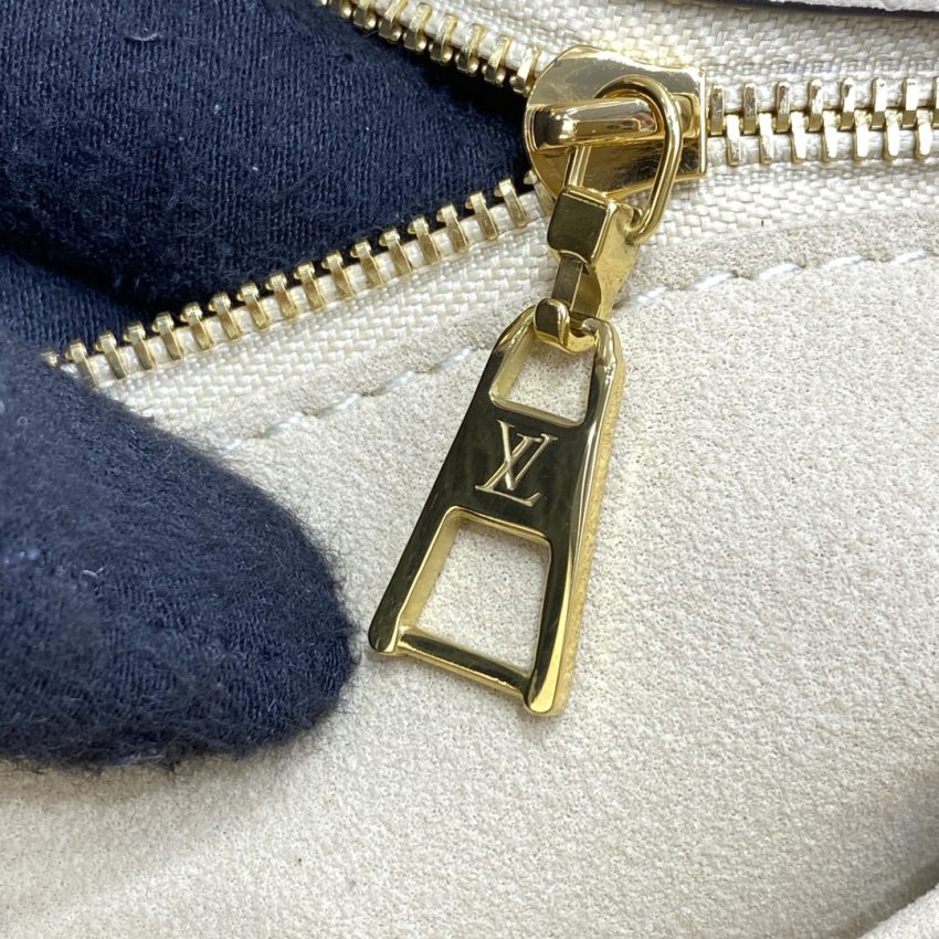 Louis Vuitton On My Side Beige — réplique – Image 7