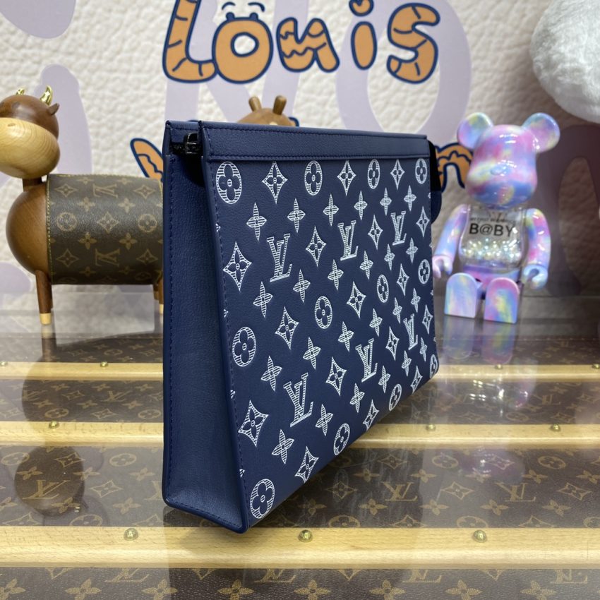 Louis Vuitton Pochette Voyage Dark bleu — réplique – Image 5