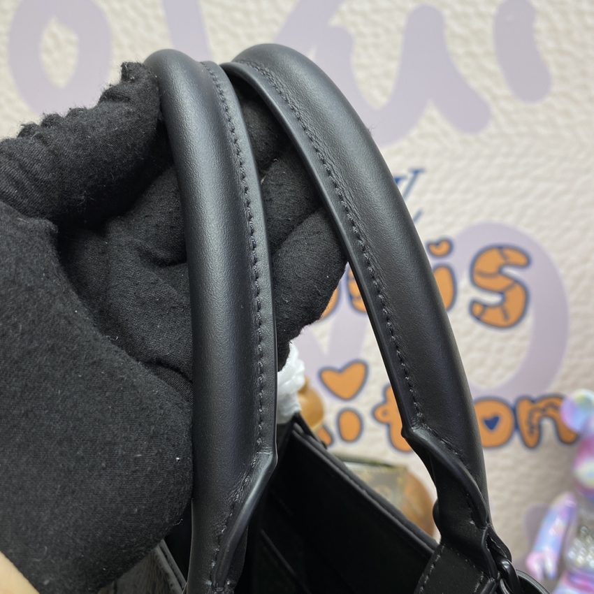 Louis Vuitton Sac Plat 24H noir — réplique – Image 7