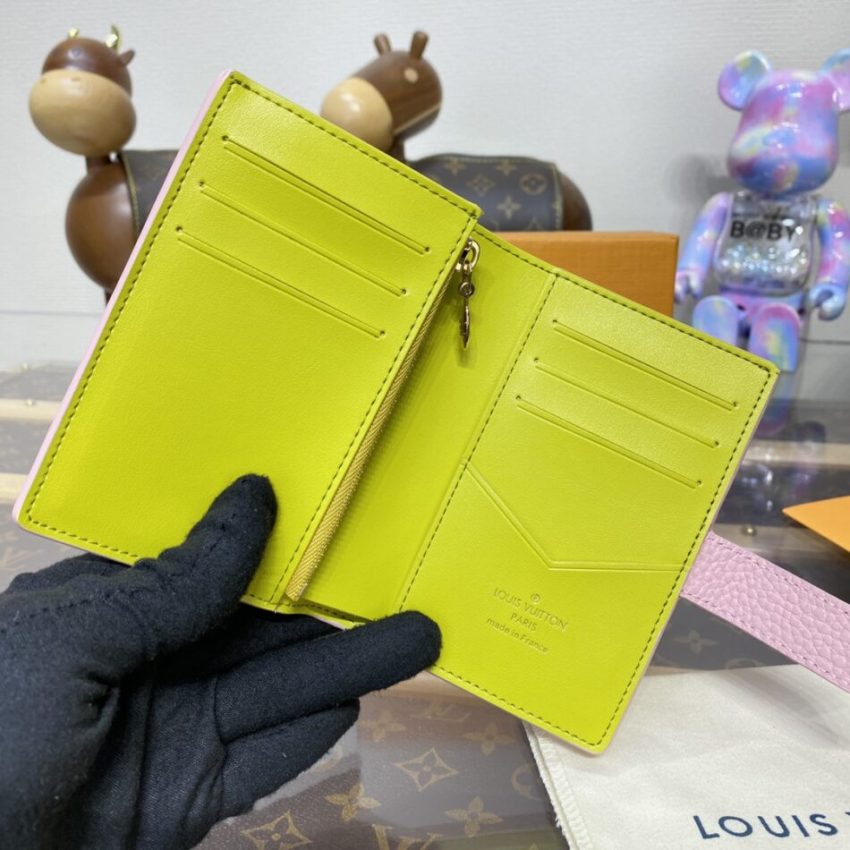 Louis Vuitton Vertical Compact portefeuille rose — réplique – Image 4