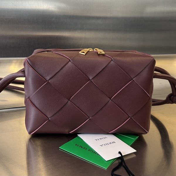 Bottega Veneta Cassette Camera sac — réplique