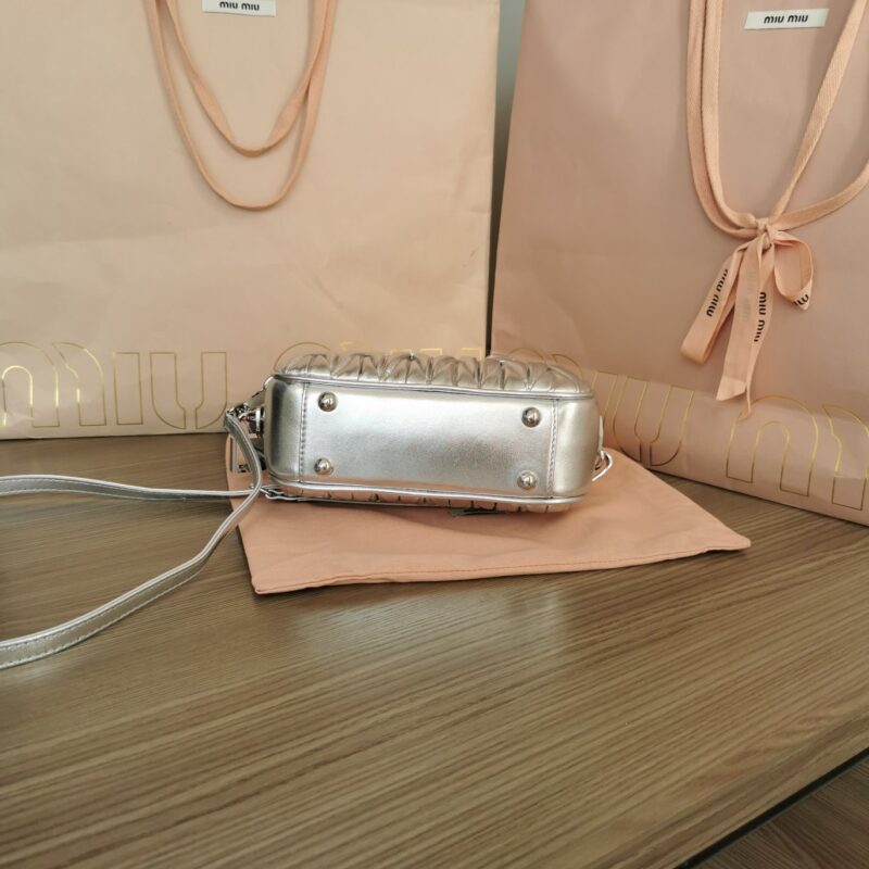 Miu Miu Arcadie petit format argenté — réplique – Image 4