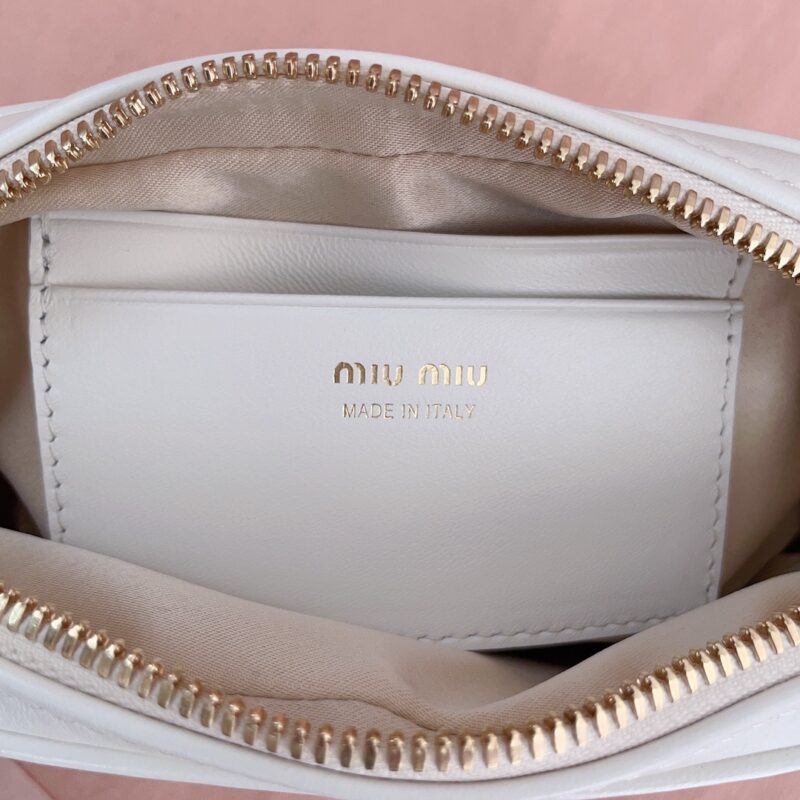Miu Miu pochette blanc — réplique – Image 7