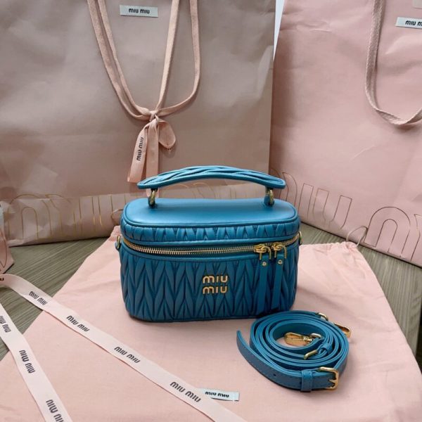 Miu Miu Cosmetic sac bleu — réplique