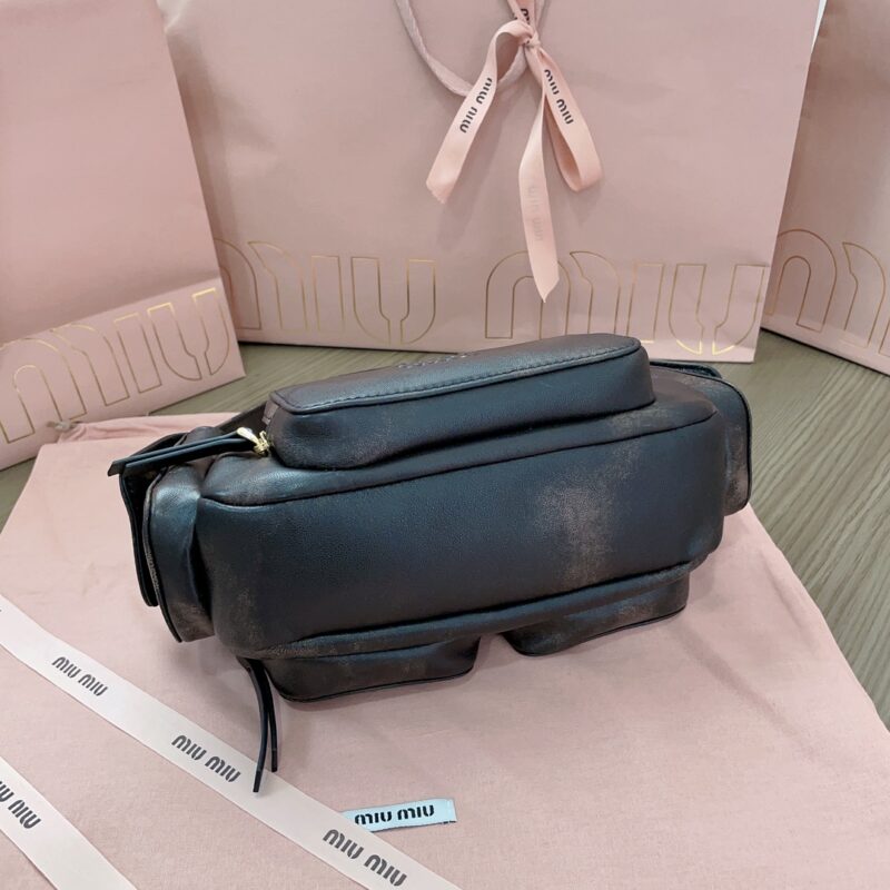 Miu Miu Nappa Pocket sac — réplique – Image 2