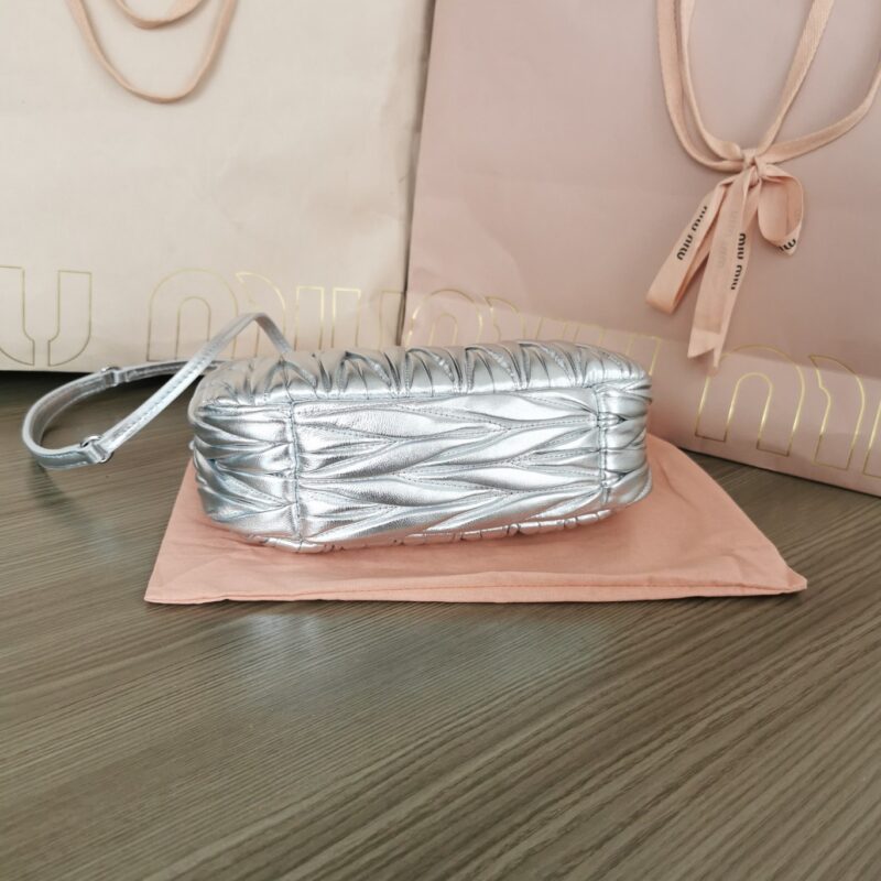 Miu Miu Wander argenté — réplique – Image 4