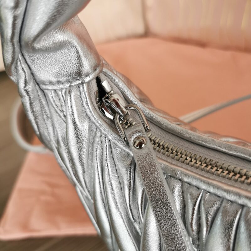 Miu Miu Wander argenté — réplique – Image 6