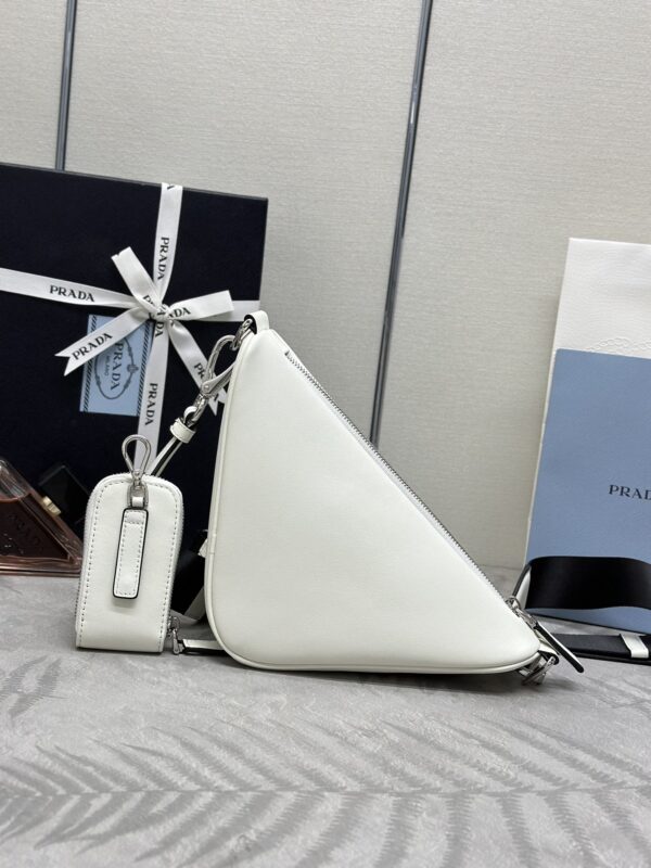 Prada Saffiano Triangle — réplique – Image 5