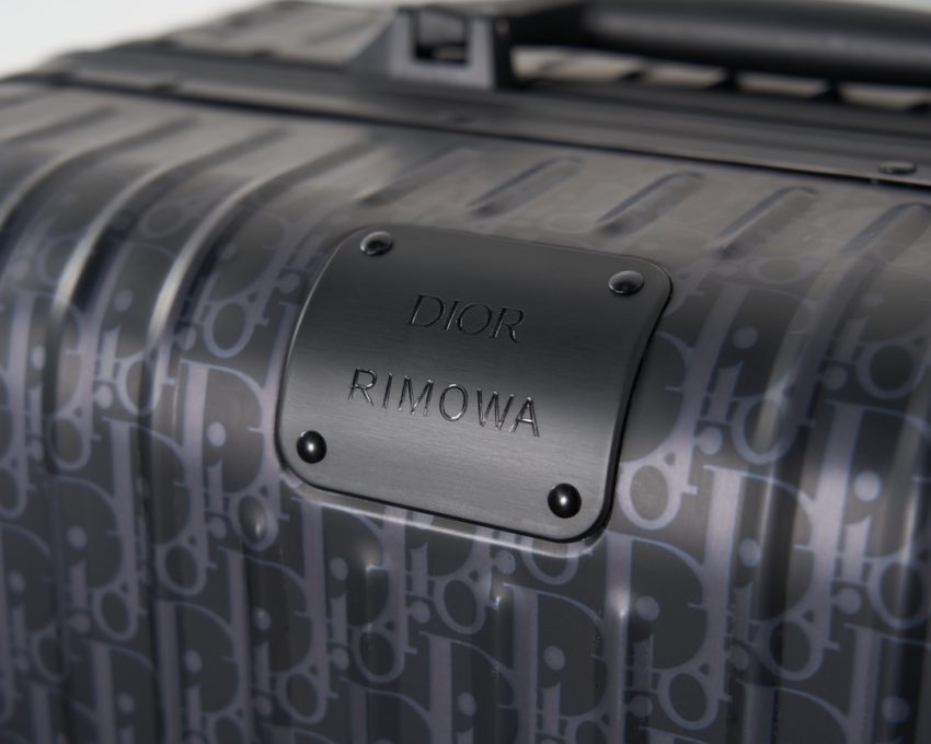 Rimowa x Dior Suitcase noir — réplique – Image 4