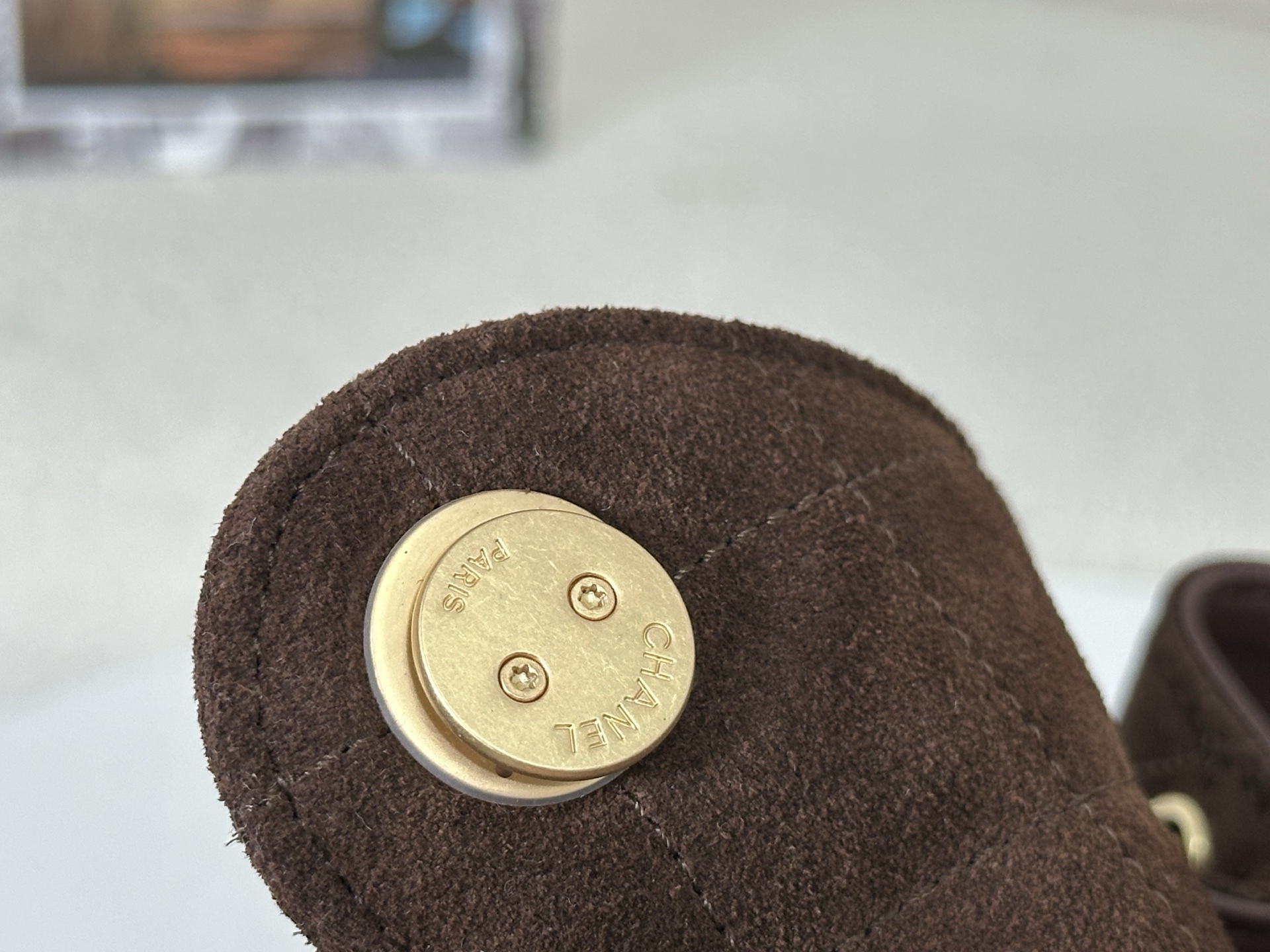 Chanel 25 petit format sac daim marron — réplique – Image 6
