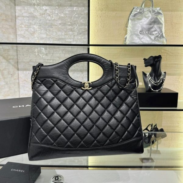 CHANEL 31Bag grand format noir — réplique