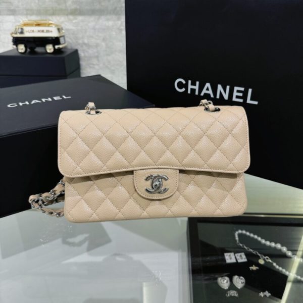 CHANEL Classic Flap 23cm Apricot — réplique