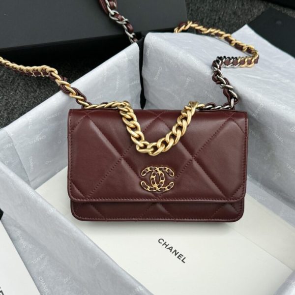 CHANEL 19 portefeuille on Chain — réplique