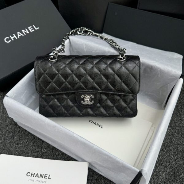 CHANEL Classic Flap 23cm noir argenté — réplique